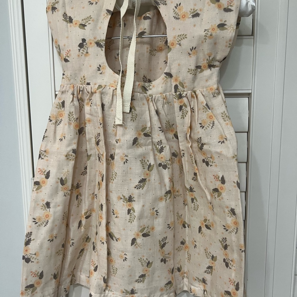 NWOT The Little Design Co Floral Print Dress - Picture 3 of 4